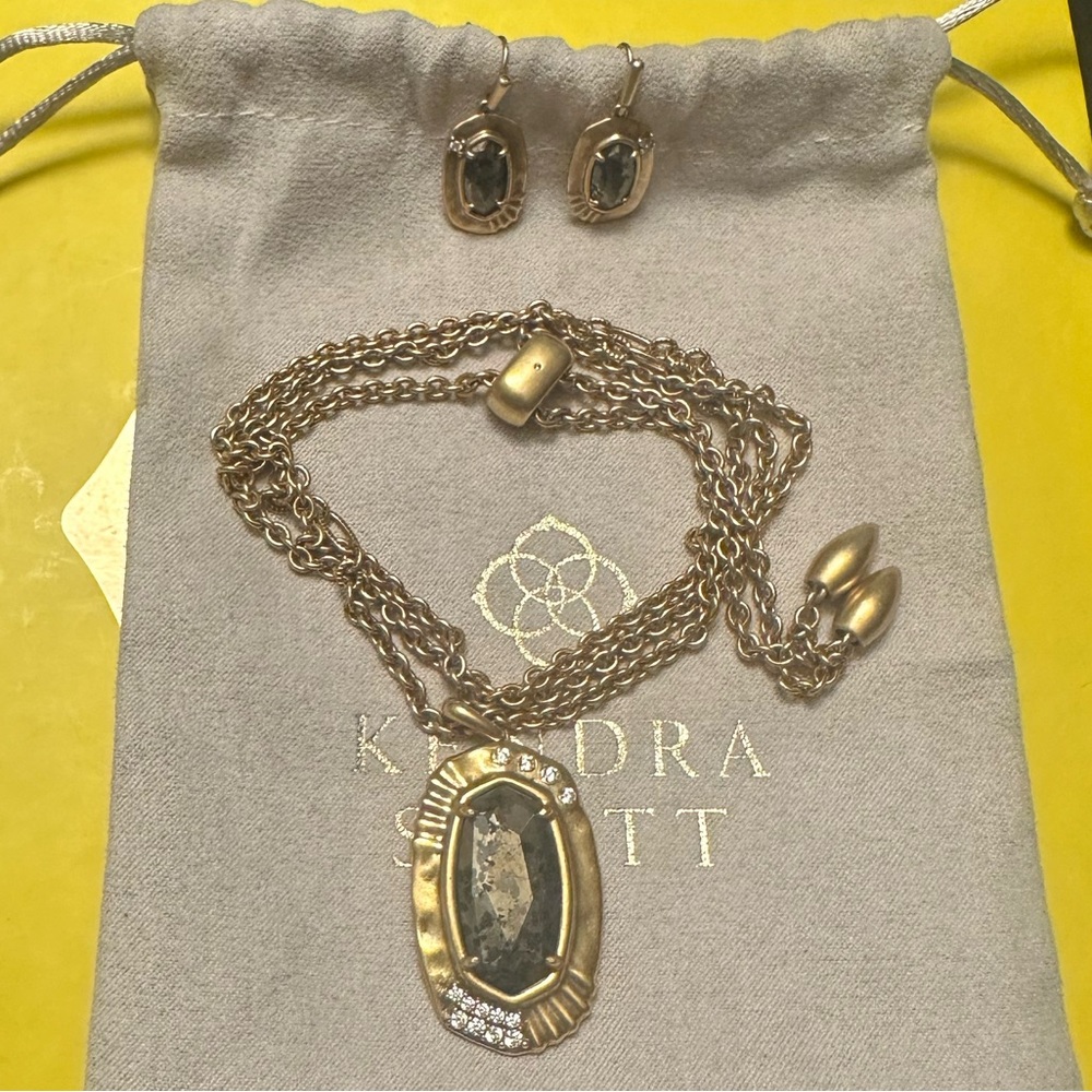 Kendra Scott necklace and earrings set.